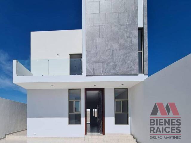 #52 - Casa para Venta en Mazatlán - SL
