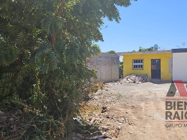 #121 - Casa para Venta en Mazatlán - SL